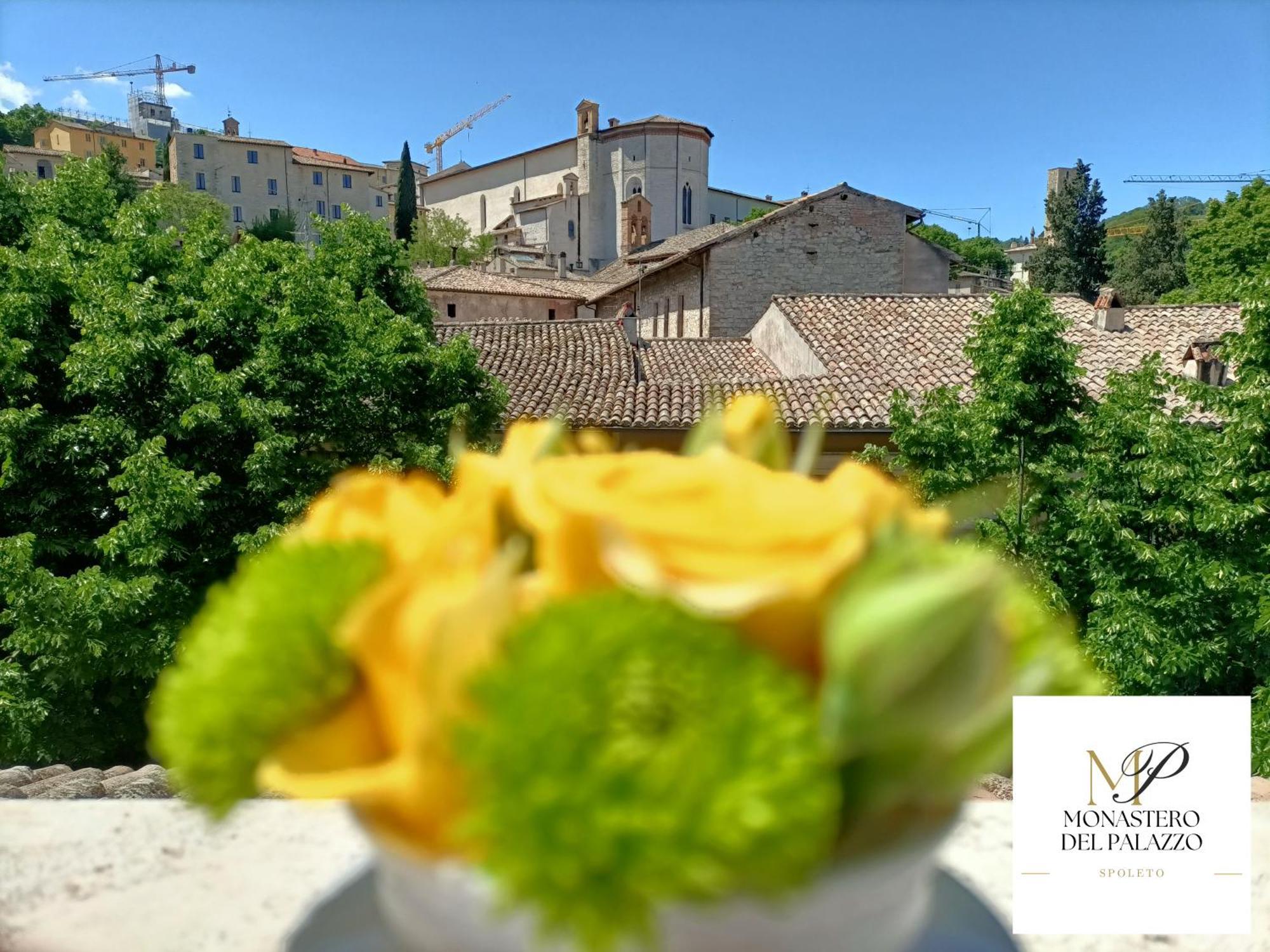 Monastero Del Palazzo Casa Vacanze Spoleto Dış mekan fotoğraf